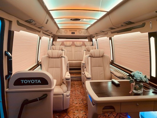 丰田考斯特10座 考斯特10座价格一览表